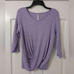 Leo & Nicole‎ Purple Twist Front Long Sleeve Top